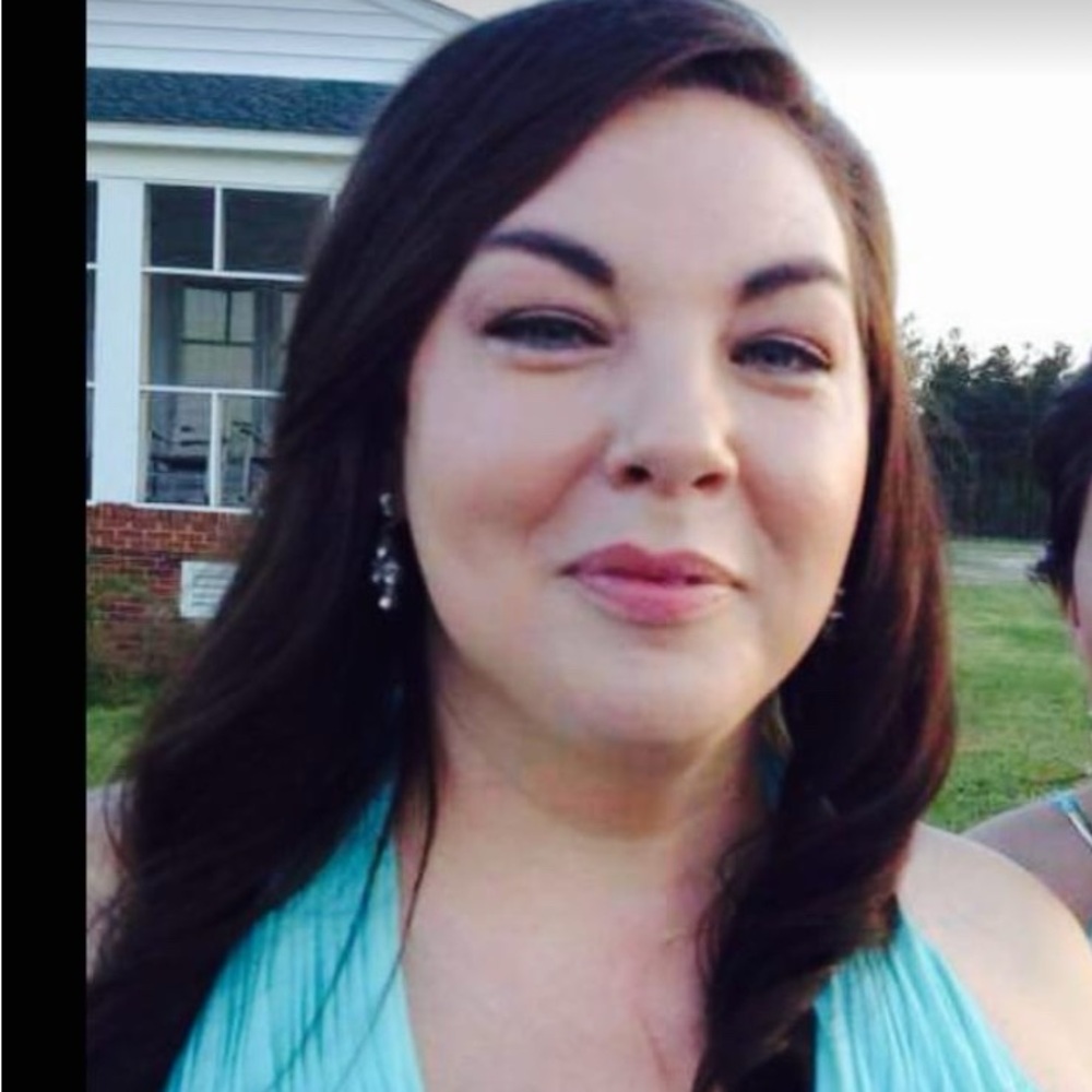 Meet your Posher, Rebecca